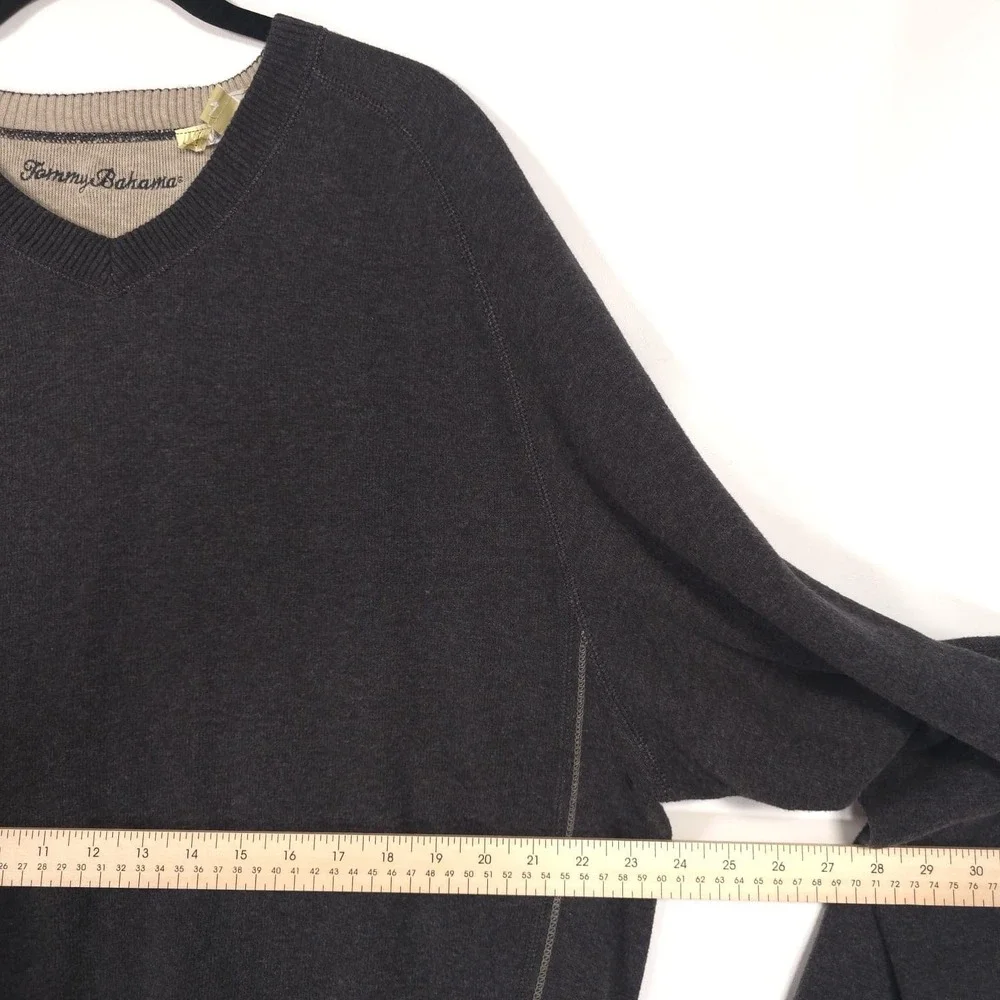 Tommy Bahama Men's Pullover Sweater Size XL V‎ Neck Cotton Gray